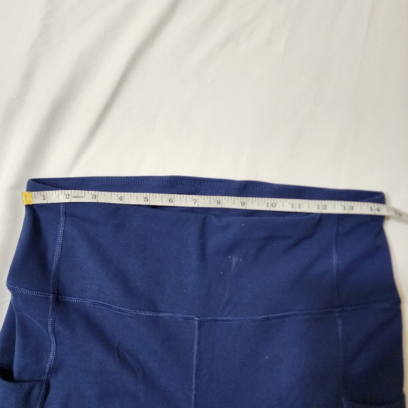 Blue leggings size large 2 pockets like new yoga workout gym pants pull on - Picture 4 of 10